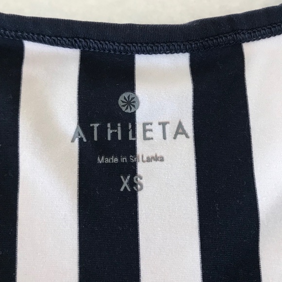 Athleta ocean stripe chi performance muscle tank - Picture 4 of 4